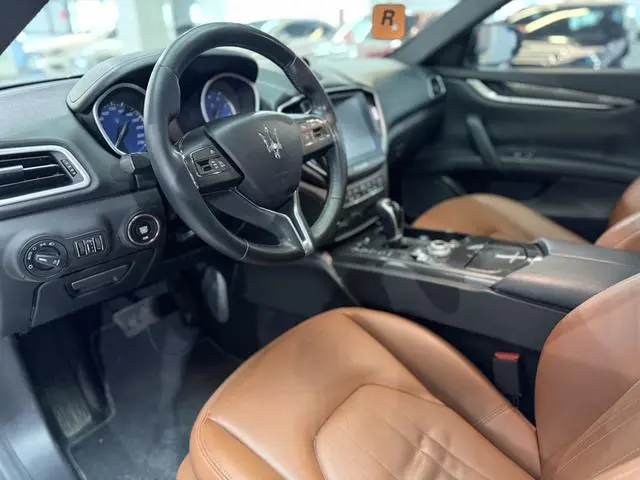Maserati Ghibli 3.0T Standard Edition