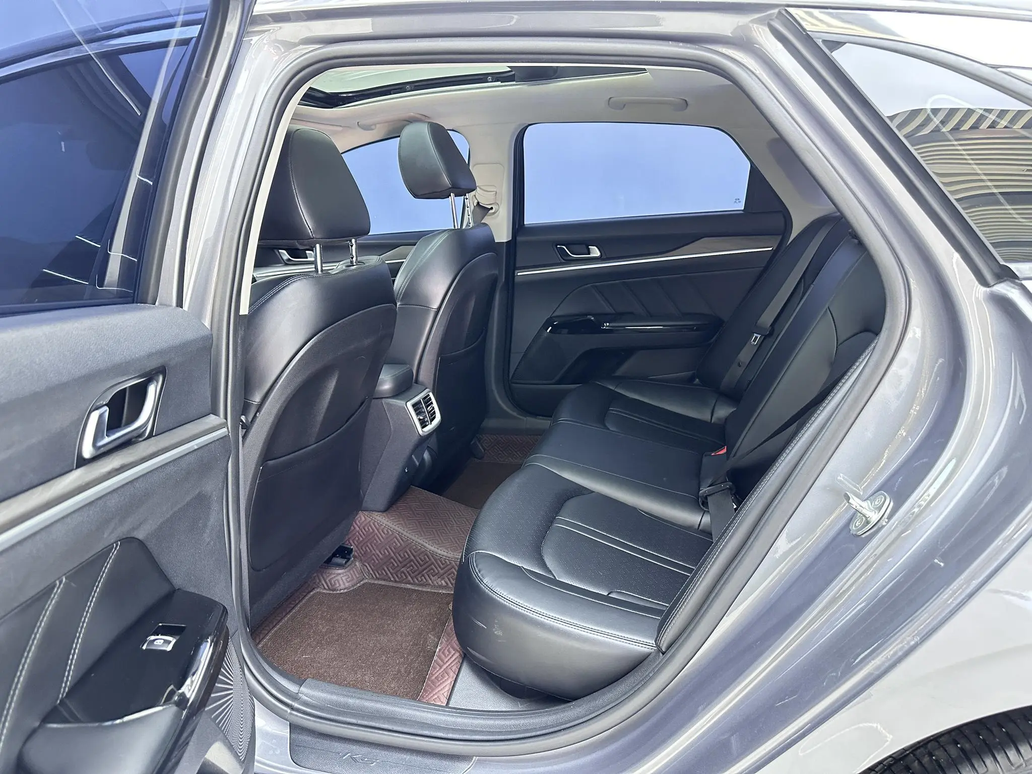 Kia Kia K5 270T CVVD Luxury Technology Edition