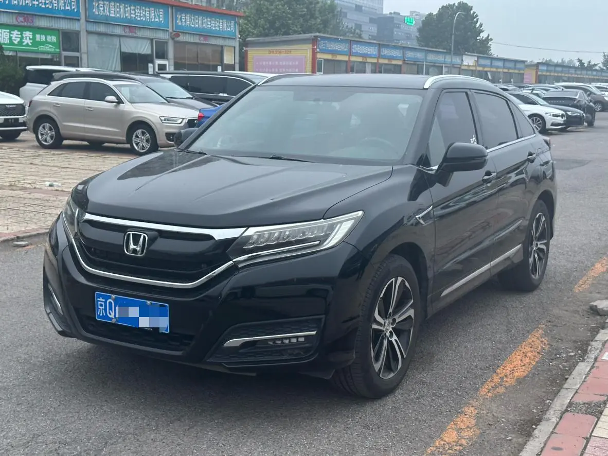 Honda Honda UR-V 370TURBO two-wheel drive premium edition Country V