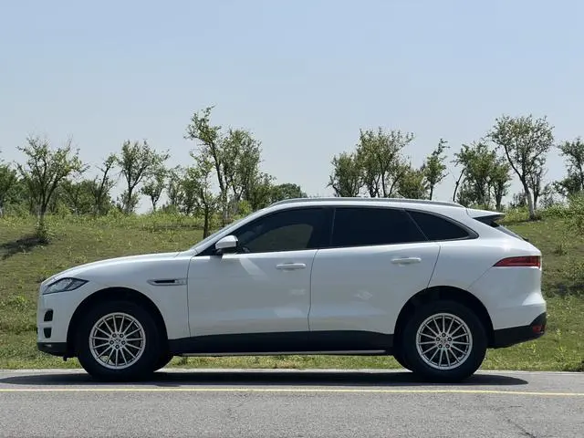 Jaguar Jaguar F-PACE 2.0T four-wheel drive Urban Exclusive Edition