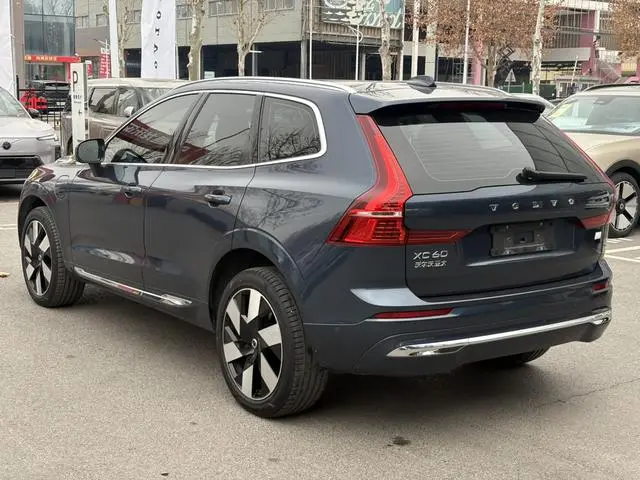 Volvo Volvo XC60 PHEV T8 four-wheel drive long battery life Zhiya Deluxe Edition