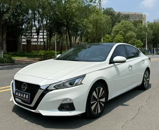 Nissan Teana 2.0T XL Upper AD1 Smart Enjoy Pilot Edition