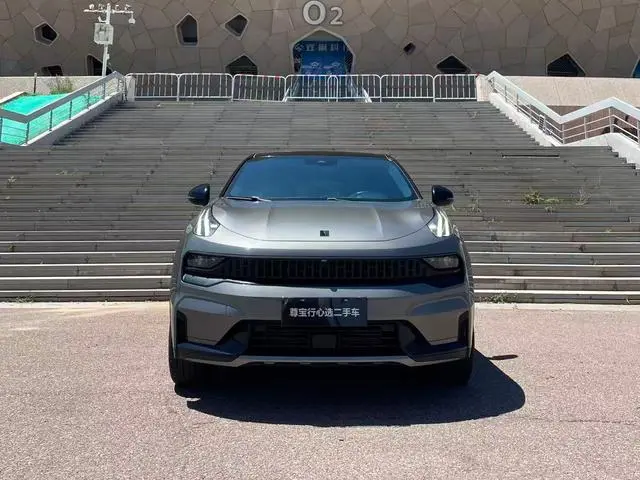 LYNK & CO Lynk 05 2.0TD four-wheel drive Halo
