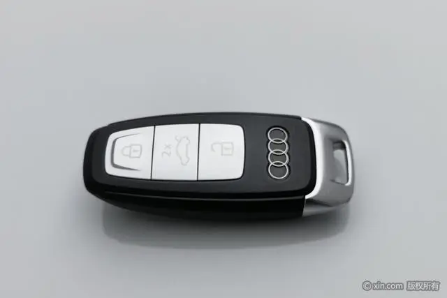 Audi Audi Q4 e-tron 50 e-tron quattro Creation Edition