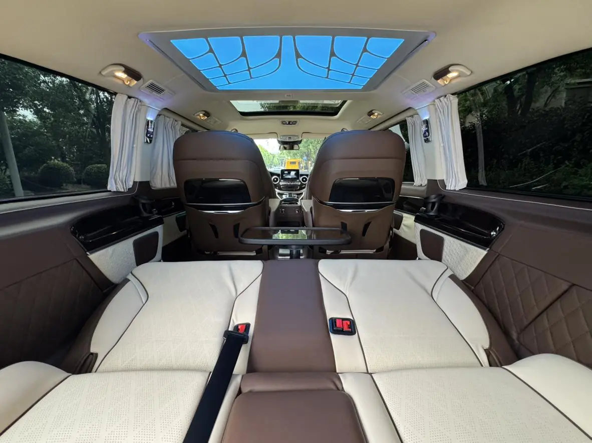 Mercedes-Benz Mercedes-Benz V-class V 260 Premium Edition Country VI
