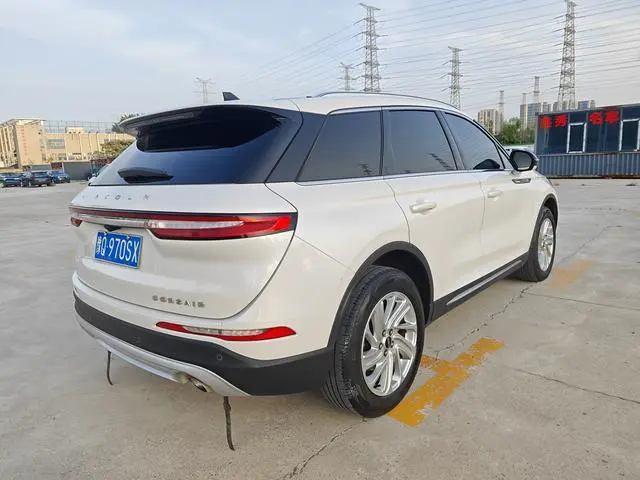 Lincoln Adventurer 2.0T two-wheel drive Zunyue Edition
