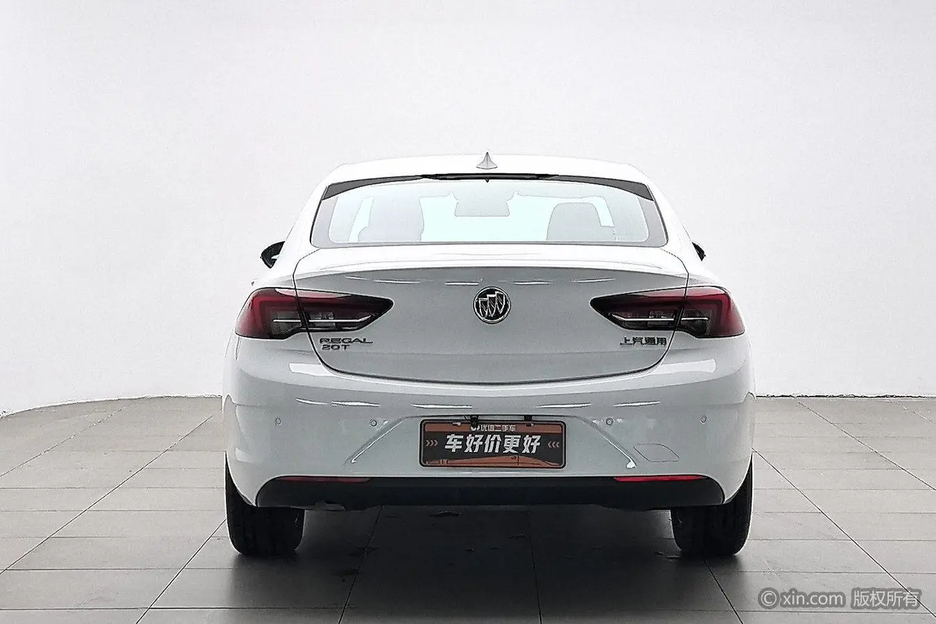 Buick Regal 20T Elite Country V