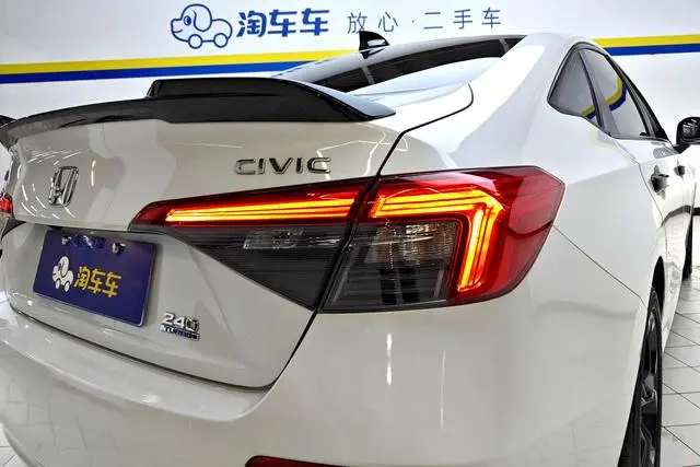 Honda Civic 240TURBO CVT combustion version