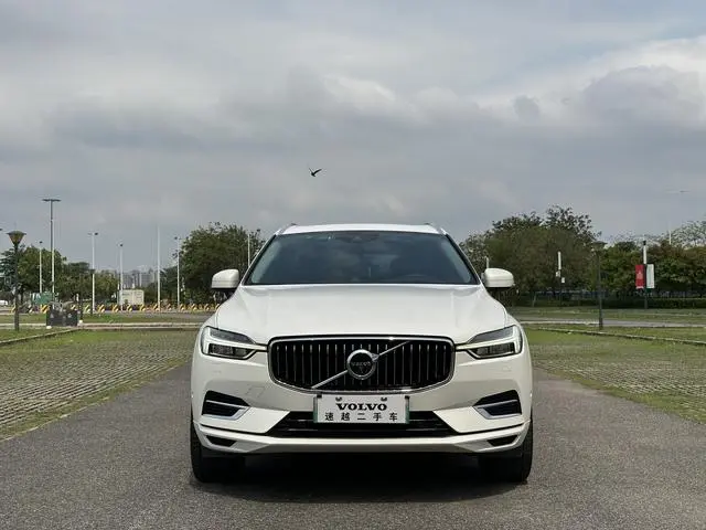 Volvo Volvo XC60 PHEV T8 E-drive Hybrid Zhizun Deluxe Edition Country V