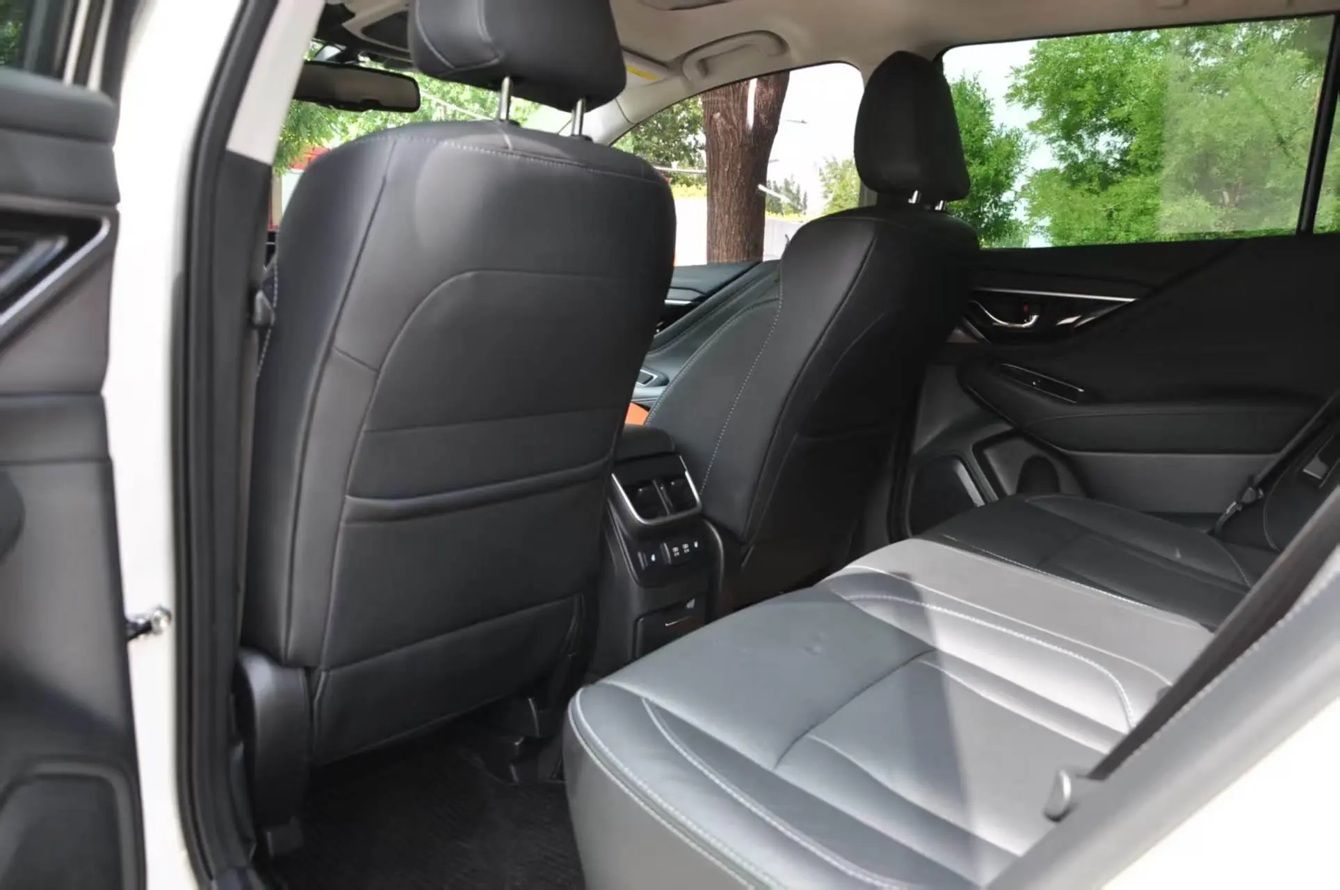 Subaru OUTBACK 2.5i Ultimate Edition Eyesight