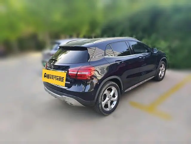 Mercedes-Benz Mercedes-Benz GLA GLA 200 dynamic type