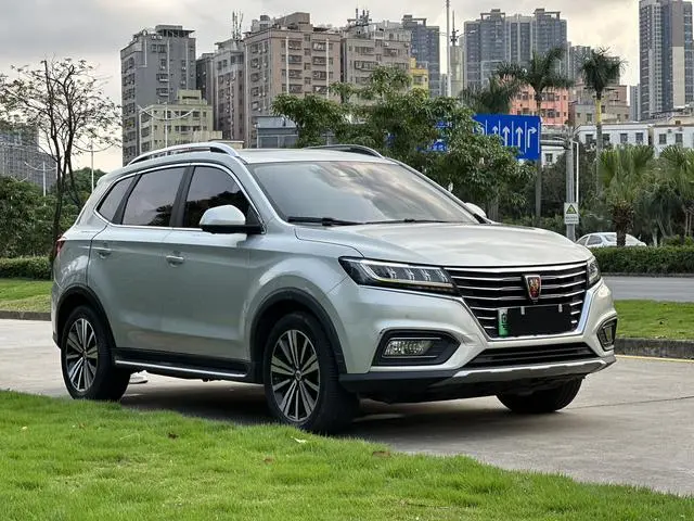 Roewe Roewe eRX5 50T Hybrid Premium Edition
