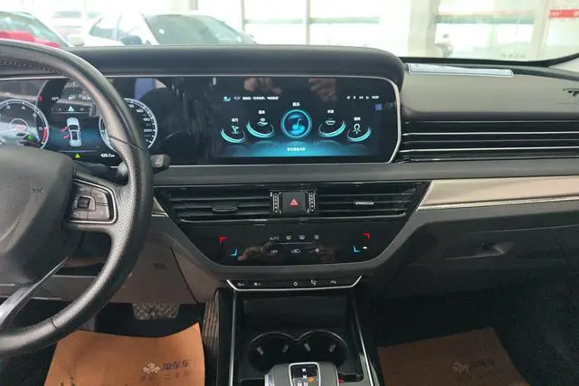 Hongqi Hongqi HS5 Facelift 2.0T Zhilian Flag Enjoy Edition