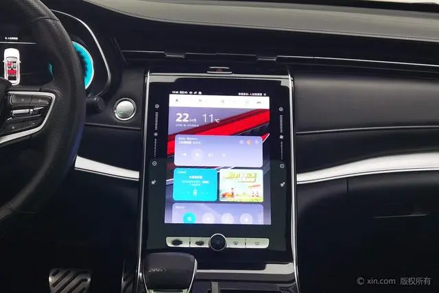 Roewe Roewe RX5 MAX 400TGI Automatic Smart Cockpit Ultimate Edition