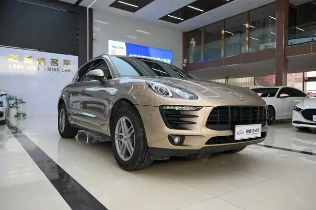 Porsche Macan Macan 2.0T