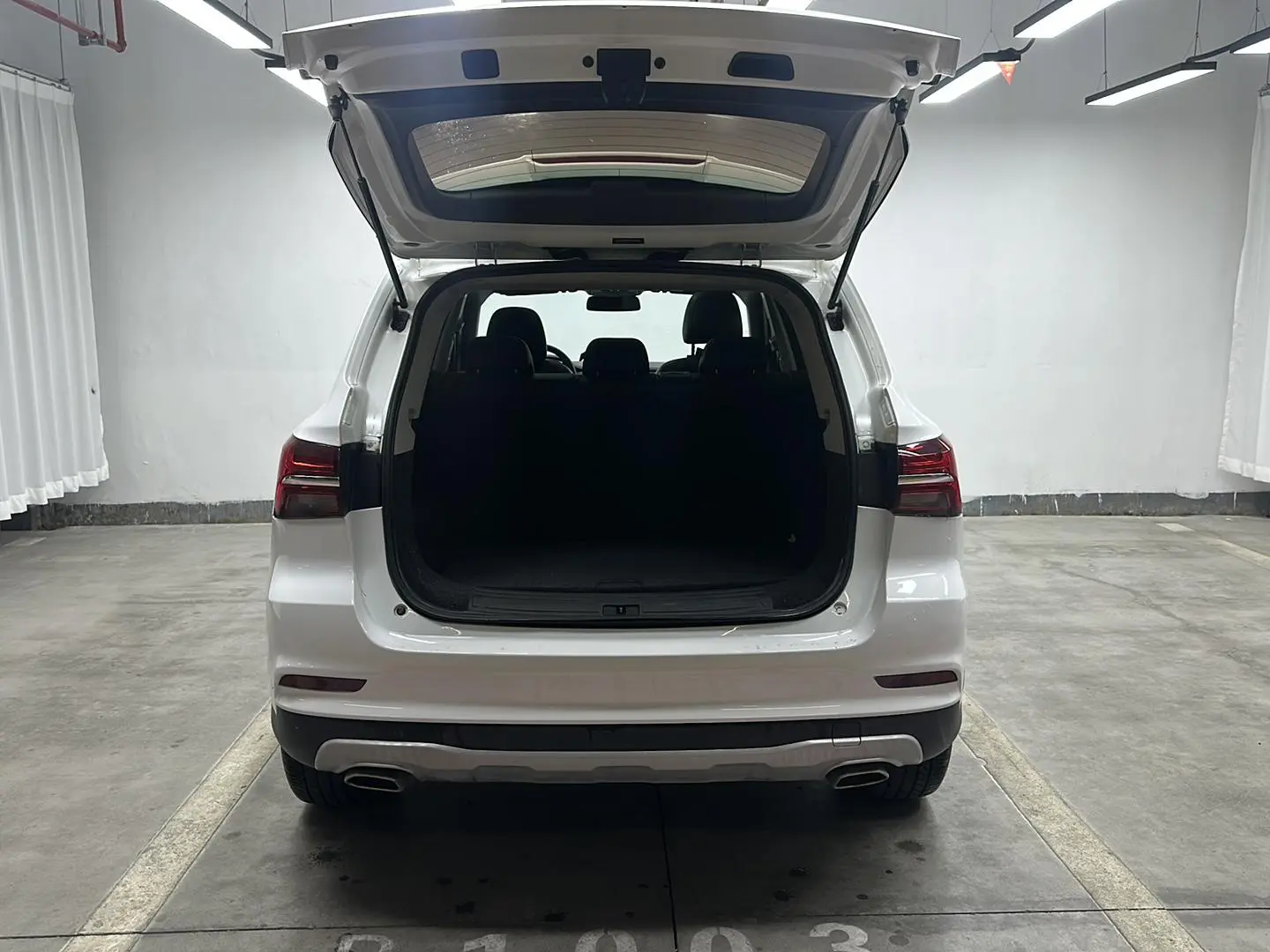 Roewe Roewe RX5 20T automatic 4G interconnection million models