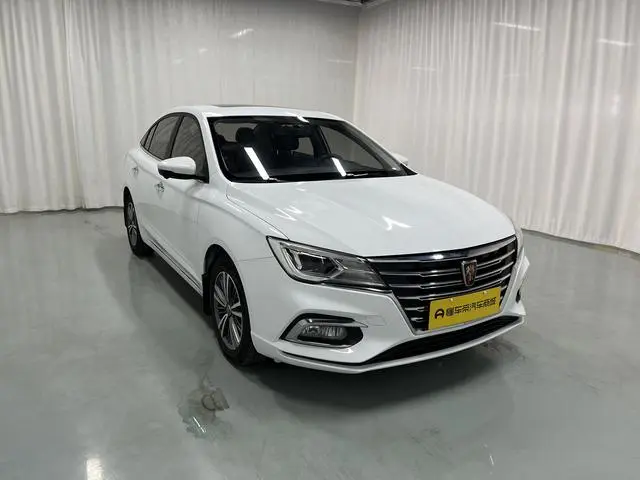 Roewe Roewe i5 1.5L automatic 4G interconnection Langham Place version Country V