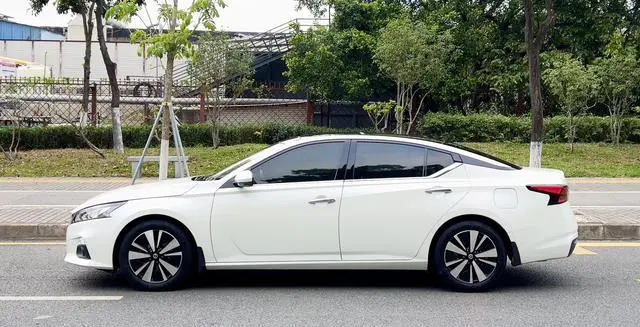Nissan Teana 2.0 L XL Comfort Edition