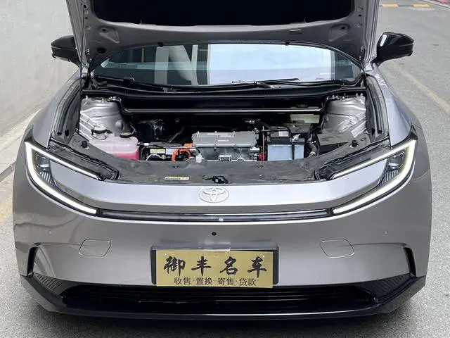 TOYOTA FAW Toyota bZ5 550 PRO