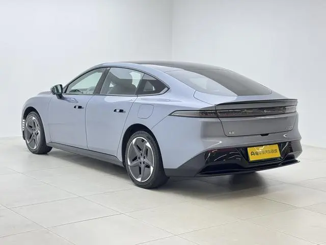 Dongfeng eπ eπ007 Pure electric 530Pro version