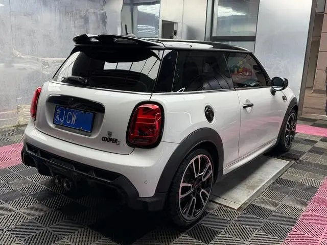 MINI MINI Facelift 2.0T COOPER S racer
