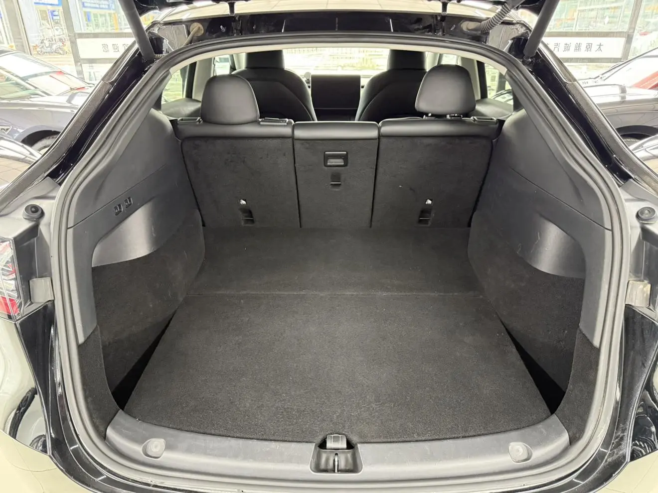 Tesla Model Y Facelifted rear-wheel drive version