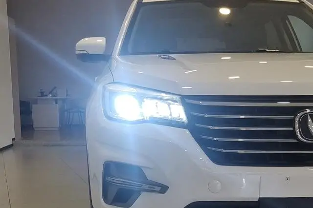 Changan Changan CS75 280T DCT Premium Country VI