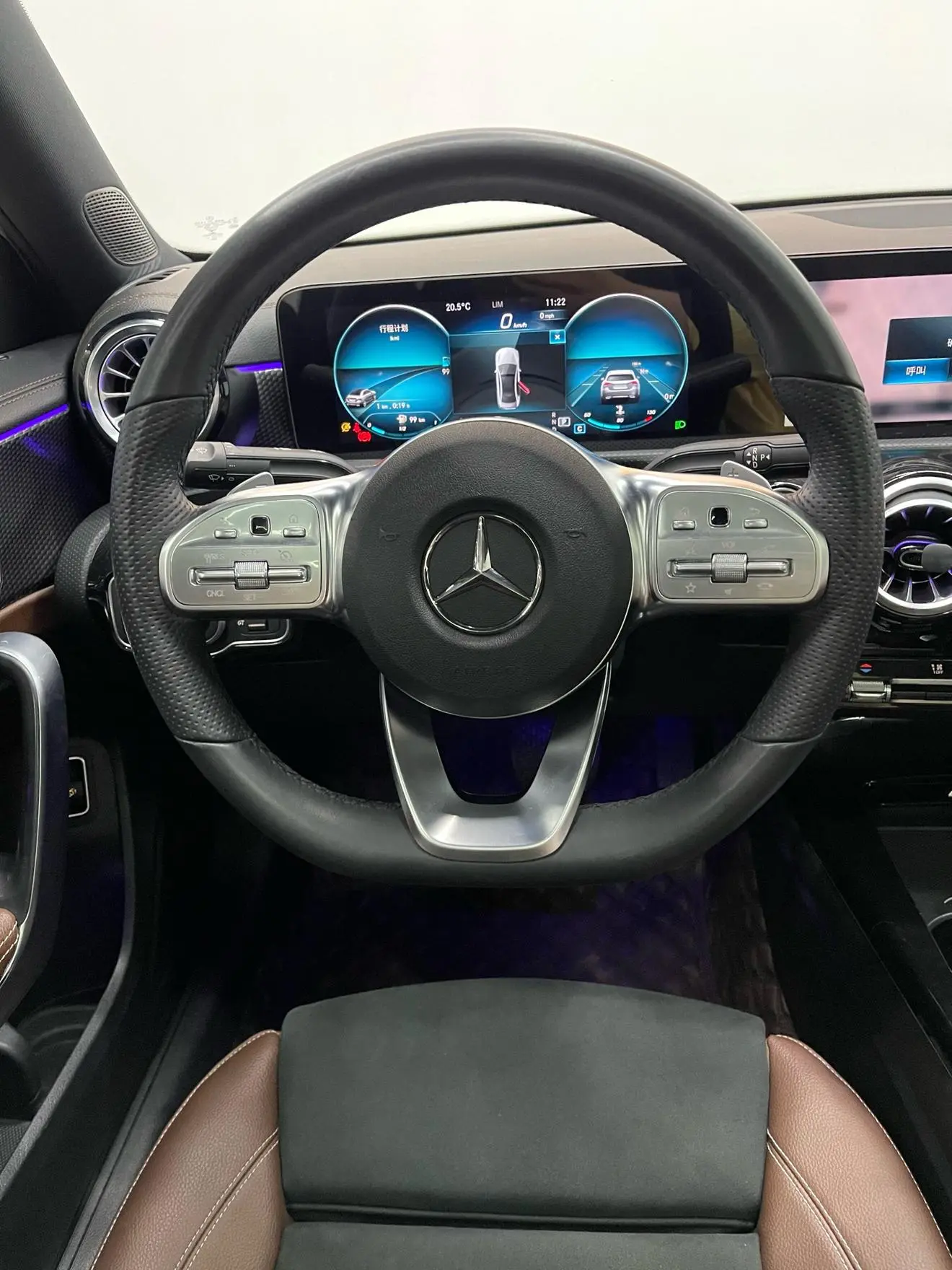 Mercedes-Benz Mercedes-Benz A-class A 200 L sports sedan fashion Version