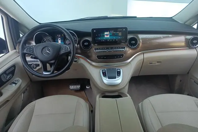 Mercedes-Benz Mercedes-Benz V-class V 260 Premium Edition