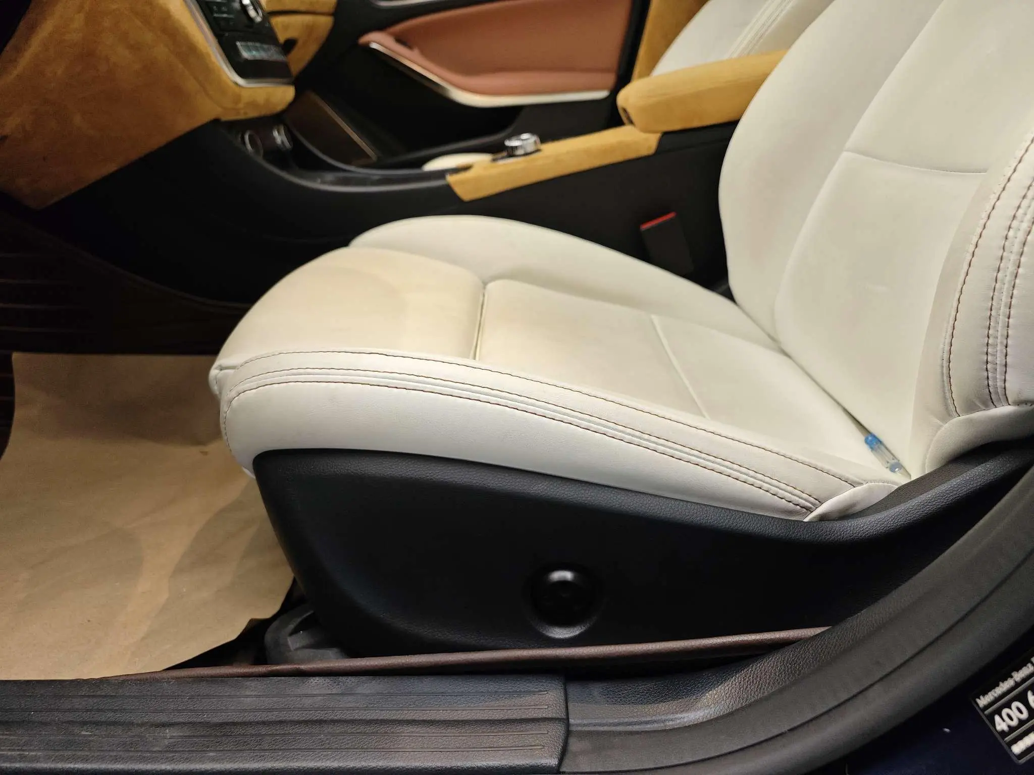 Mercedes-Benz Mercedes-Benz CLA CLA 220 4MATIC