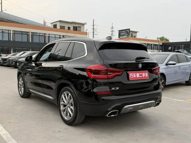 BMW BMW X3 xDrive25i Luxury Set