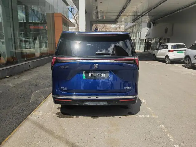 Buick Buick GL8 PHEV Lu Zun 1.5T Seven-seater Luxury Edition