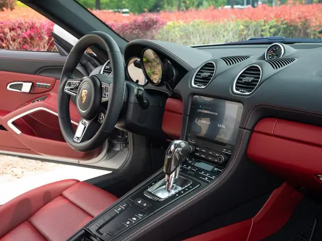 Porsche Porsche 718 Cayman 2.0T