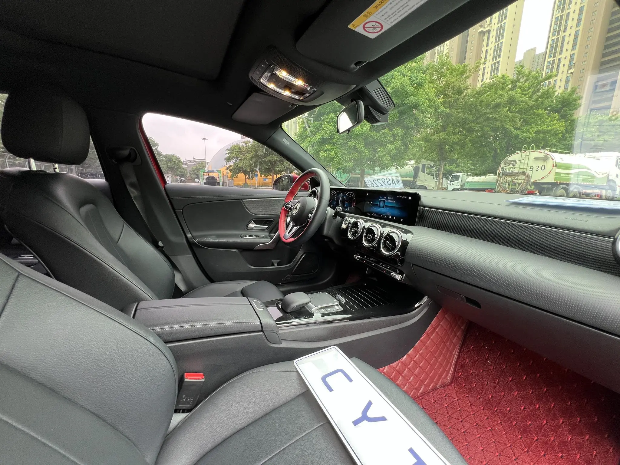 Mercedes-Benz Mercedes-Benz A-class Facelift A 180 L sports sedan