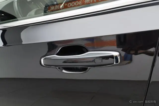 Volvo Volvo S90 PHEV 2.0 T T8 E-drive Hybrid Zhiyi Deluxe Edition