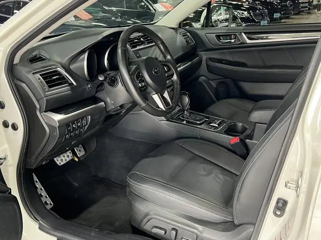 Subaru OUTBACK 2.5i Sports Navigation Version EyeSight