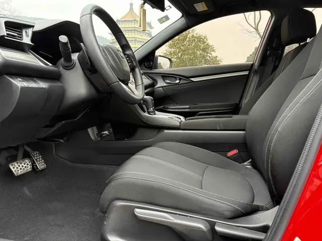 Honda Civic HATCHBACK 220TURBO CVT tide cool Control