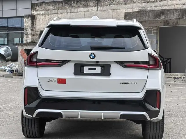 BMW BMW X1 sDrive25Li M sports suit