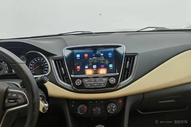 Chevrolet Cruze 320 Automatic Enjoy Edition