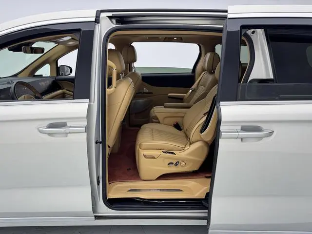 VOYAH Lantu Dreamer PHEV Low-carbon version of the dream