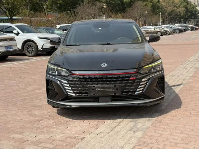 Dongfeng Fengshen Yi Hyun MAX 1.5T Extraordinary Cute Dad Edition