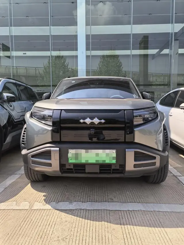FANG CHENG BAO Titanium 3 501KM four-wheel drive Ultra version