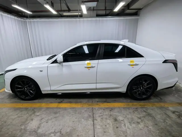 Cadillac Cadillac CT4 28T premium type