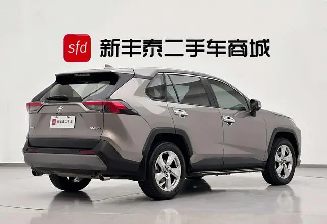 TOYOTA RAV4 Rongfang 2.0L CVT two-wheel drive fashion Plus version