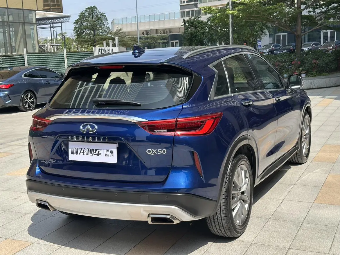 Infiniti Infiniti QX50 2.0T two-wheel drive fashion version