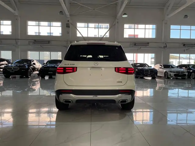 Mercedes-Benz Mercedes-Benz GLB GLB 200 dynamic type