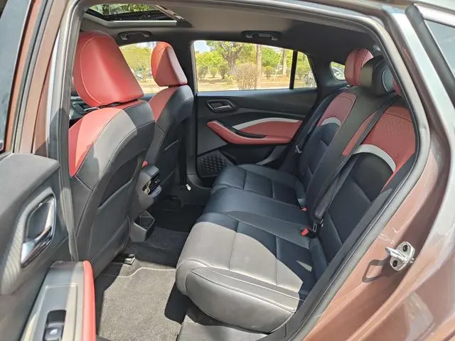 MG MG5 300TGI DCT Chaoyue Premium Edition