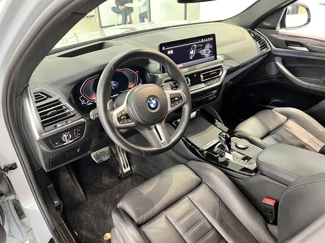 BMW BMW X4 M40i