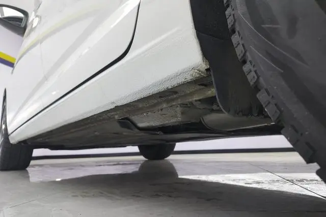 Volkswagen Sagitar 300TSI DSG Flying Edition