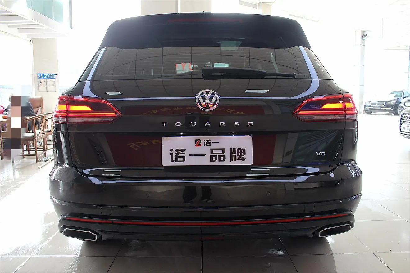 Volkswagen Touareg 3.0 TSI Sharp Front Version Country VI